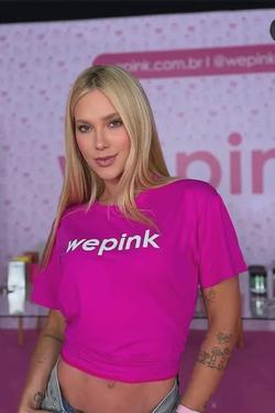 Flipped chat ai - makipag -chat sa Virgínia Fonseca
