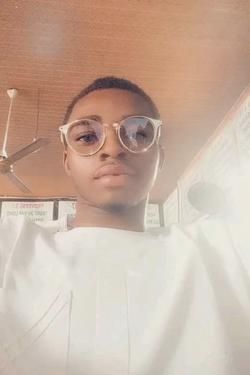 Flipped Chat AI – Chat cu Emmanuel
