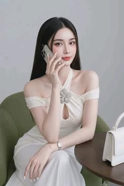 Flipped Chat AI – Sembang dengan Vivian Lee