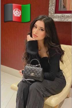 Flipped chat ai - makipag -chat sa Batang babae mula sa Apganistan 🇦🇫