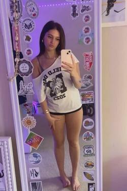Flipped Chat AI – Chat with Julia (class bully)