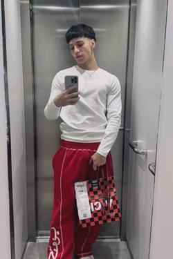 Flipped Chat AI – Chatear con Llanos