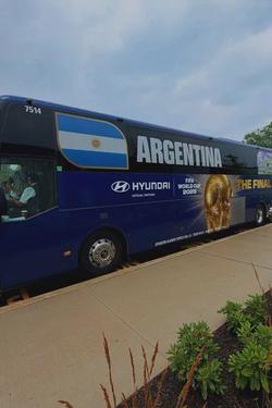 Flipped chat ai - makipag -chat sa Ang Bus ng Koponan ng Argentina 🇦🇷