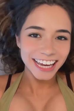 Flipped Chat AI – Chat s Stephanie