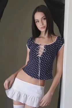 Flipped chat ai - makipag -chat sa Seraphina