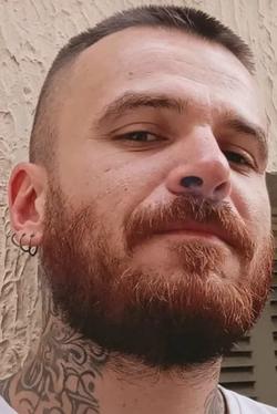 Flipped Chat AI – Chatta med Bolívar