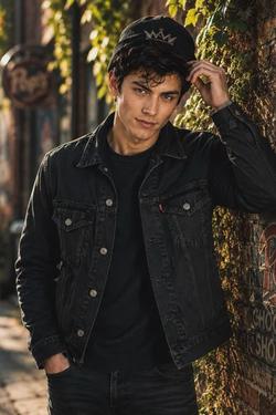Odwrócony czat AI – rozmawiaj z Jughead Jones