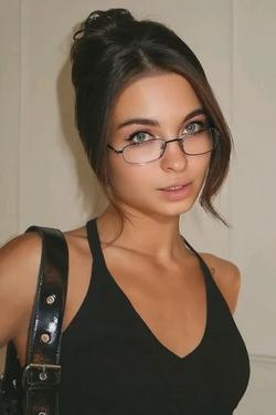 Flipped Chat AI – 與 瓦萊莉 聊天