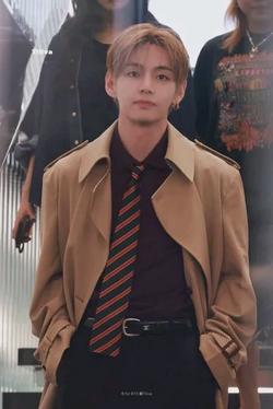 Flipped Chat AI – kalbėkite su KIM TAEHYUNG