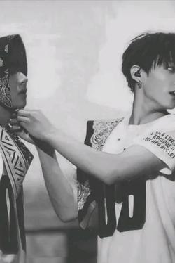 Çevrilmiş Sohbet Yapay Zekası – Jungkook // kookv taekookile sohbet edin