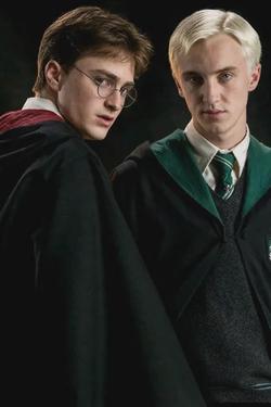 Flipped Chat AI – Chatear con Draco Malfoy y Harry Potter