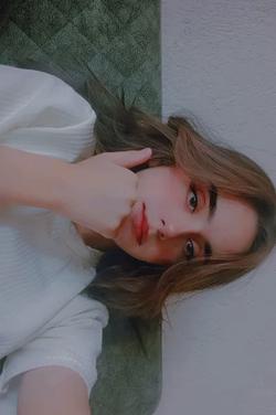 Flipped Chat AI – Chat dengan Defne Yılmaz