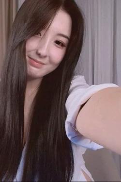 Flipped Chat AI – Chat 𝚝𝚛𝚒𝚜𝚑𝚊
