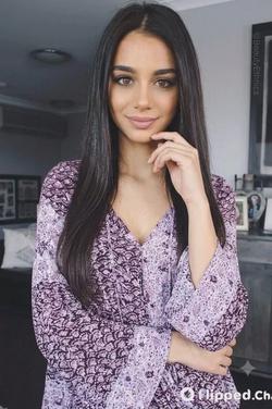 Flipped Chat AI – Chat s Алина