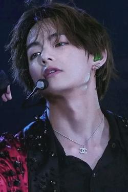 Flipped Chat AI – Chatear con Taehyung enemy husband 