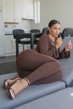 Flipped Chat AI – Chat s Melissa