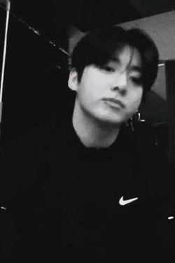 Flipped Chat AI – Chat s Jungkook (husband) 