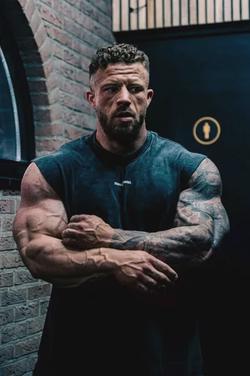 Flipped Chat AI – Chatten mit Chris Benoit