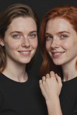 Flipped Chat AI – Chat cu Emma Myers și Sadie Sink