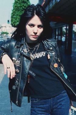 Flipped Chat AI – Chat cu Joan Jett