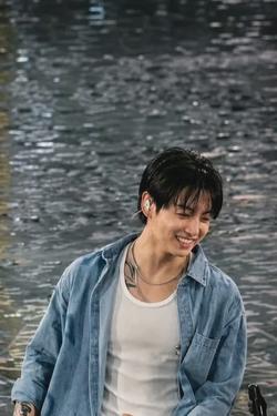 Flipped Chat AI – Chatten mit Jungkook ( für immer dein )