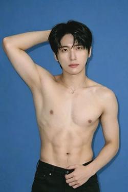 AI trò chuyện đảo ngược – Trò chuyện với Seo Woobin (Cravity)