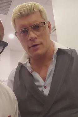 Flipped Chat AI – Chatta med Gymnasieprofessorn Cody Rhodes