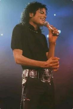 Flipped Chat AI – razgovarajte s Michael Jackson