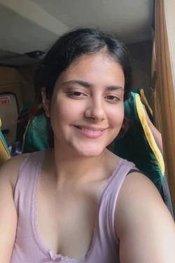 Flipped Chat AI – Chatta med Ipshita ganguly