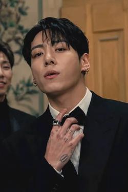 Flipped Chat AI – Chat cu Major General Jeon Jungkook 
