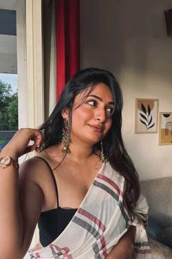 Flipped Chat AI – Chatta con Neha