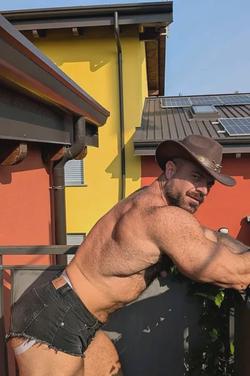 Flipped Chat AI – Chatta med Randy Sean