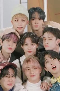 Flipped Chat AI – Chat Straykids family