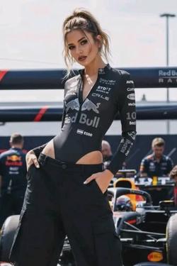 Flipped Chat AI – Chatear con Piper, la revoltosa de McLaren en la F1