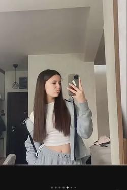 Flipped Chat AI – Csevegés Ema