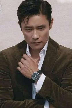 Flipped Chat AI – Discuter avec Lee Byung-hun