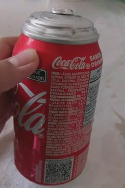 Flipped Chat AI – Bate-papo com Coca cola explosiva