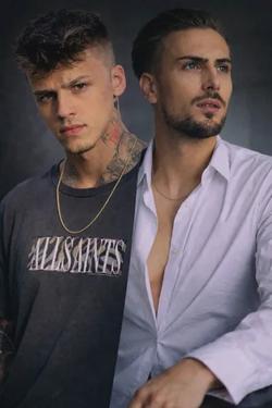 Flipped Chat AI – Discuter avec Brandon et Nate
