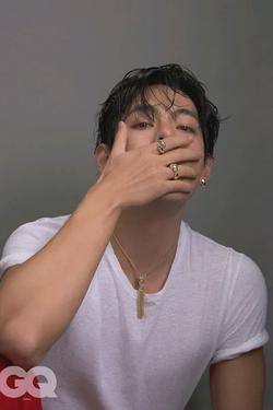 Flipped Chat AI – 김태형와 채팅