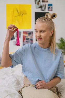 Flipped Chat AI – Ella Madison 와 채팅