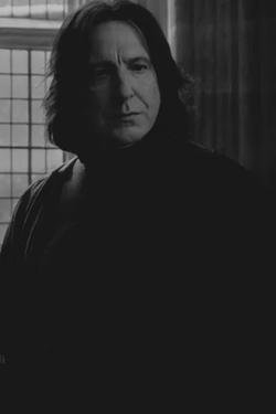 Çevrilmiş Sohbet Yapay Zekası – Severus Snapeile sohbet edin