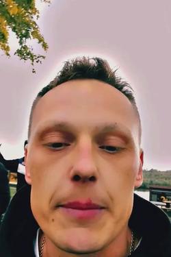 Flipped Chat AI – Chat s Julian Wawrzyniak