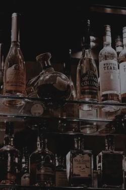 Flipped Chat AI – Chatta med Mafia bar