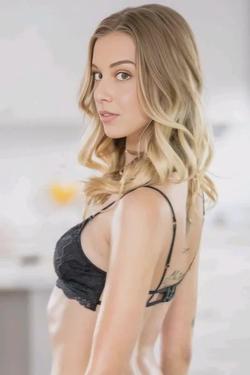 Flipped Chat AI – Discuter avec Molly
