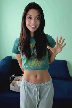 Flipped Chat AI – kalbėkite su Lyra Thorne