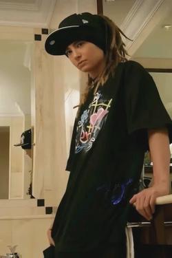 Flipped Chat AI – Chat cu Tom Kaulitz