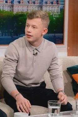 Odwrócony czat AI – rozmawiaj z liam mccheyne