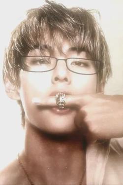 Flipped Chat AI – แชทกับ คิม แทฮยอง
