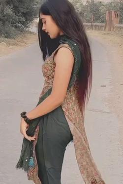 Omgedraaide chat AI – Chat met Tanu sharma