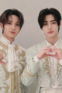 Αναστροφή συνομιλίας AI – Συζήτηση με Heeseung and sunghoon..